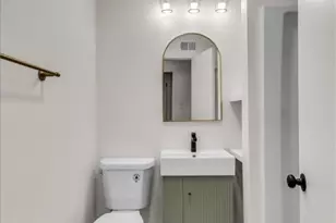 2223 E Derenne Ave, Savannah, GA 31406 - Photo 32