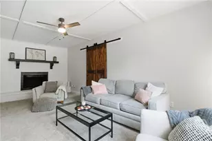 609 Johnston St, Savannah, GA 31405 - Photo 10