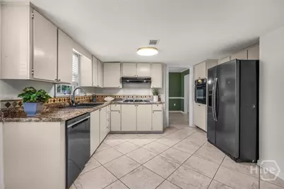 808 Birchwood Road, Savannah, GA 31419 - Photo 8