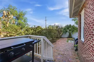 402 E 56th St, Savannah, GA 31405 - Photo 22
