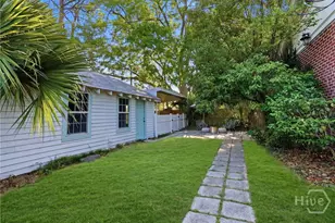 402 E 56th St, Savannah, GA 31405 - Photo 24