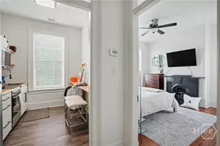10 W Liberty St, Savannah, GA 31401 - Photo 16