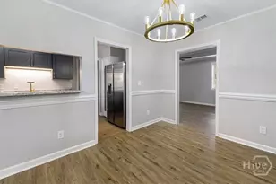 2111 Greenwood St, Savannah, GA 31404 - Photo 10