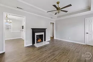 2111 Greenwood St, Savannah, GA 31404 - Photo 6