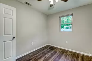 8618 Ferguson Ave, Savannah, GA 31406 - Photo 20