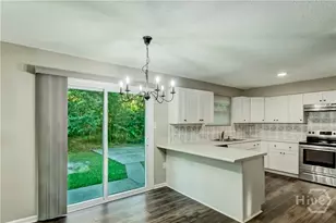 8618 Ferguson Ave, Savannah, GA 31406 - Photo 10