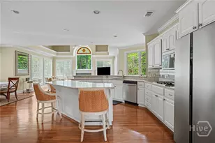 7 Oak Glade Ct, Savannah, GA 31411 - Photo 12