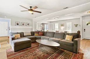 224 Groveland Cir, Savannah, GA 31405 - Photo 2