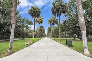 528 E 51st St, Savannah, GA 31405 - Photo 32