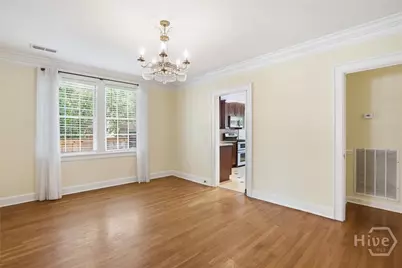 528 E 51st Street, Savannah, GA 31405 - Photo 10