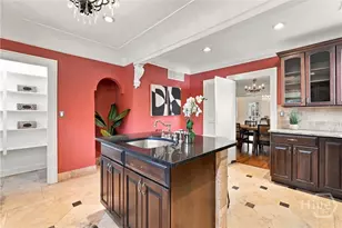 528 E 51st St, Savannah, GA 31405 - Photo 14
