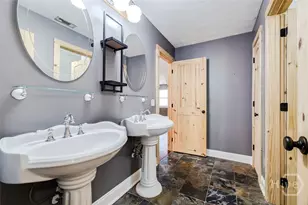 102 Julia Ct, Springfield, GA 31329 - Photo 32
