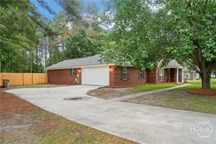 240 Pine View Dr, Bloomingdale, GA 31302 - Photo 6