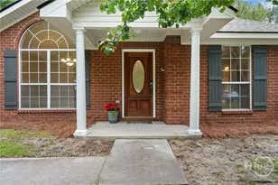 240 Pine View Dr, Bloomingdale, GA 31302 - Photo 2