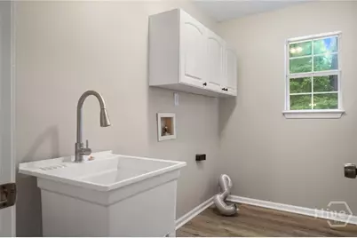 240 Pine View Drive, Bloomingdale, GA 31302 - Photo 18