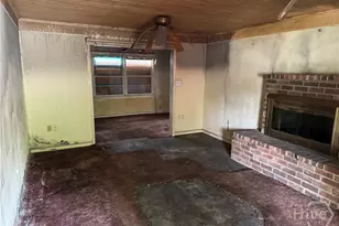 9 Ranchland Dr, Savannah, GA 31404 - Photo 2