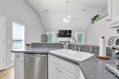 115 Sunrise Lane, Savannah, GA 31419 - Photo 18