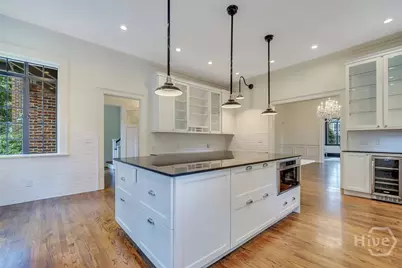 302 E 46th Street, Savannah, GA 31405 - Photo 22