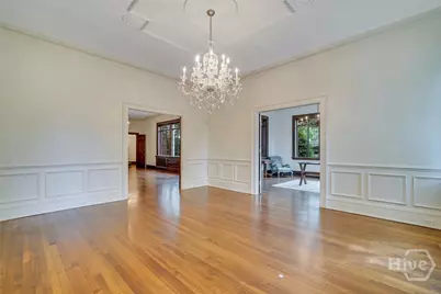 302 E 46th Street, Savannah, GA 31405 - Photo 18