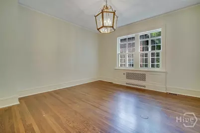 302 E 46th Street, Savannah, GA 31405 - Photo 26