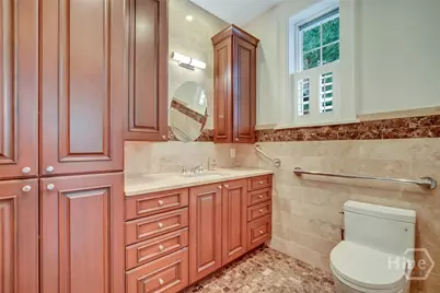 302 E 46th Street, Savannah, GA 31405 - Photo 30