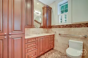 302 E 46th St, Savannah, GA 31405 - Photo 30