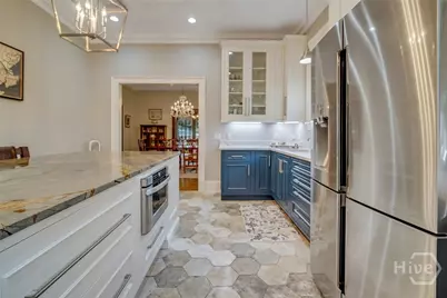 302 E 46th Street, Savannah, GA 31405 - Photo 36