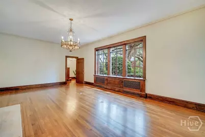 302 E 46th Street, Savannah, GA 31405 - Photo 14