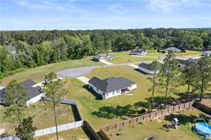 715 Medway Pt, Ellabell, GA 31308 - Photo 28