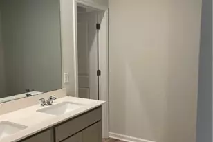 828 Longleaf Dr, Richmond Hill, GA 31324 - Photo 10