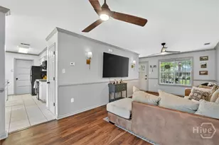 23 E Deerwood Rd, Savannah, GA 31410 - Photo 24