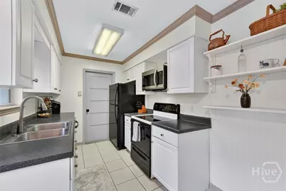 23 E Deerwood Road, Savannah, GA 31410 - Photo 8