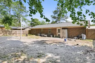 345 W Poplar St, Jesup, GA 31545 - Photo 24