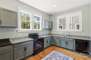 657 E Henry St, Savannah, GA 31401 - Photo 10