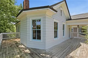 657 E Henry St, Savannah, GA 31401 - Photo 16