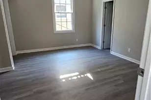 114 Adair St, Savannah, GA 31404 - Photo 6