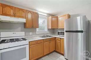 2009 E 57th St, Savannah, GA 31404 - Photo 10