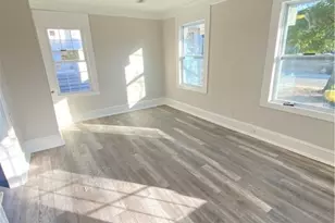 2604 Jefferson St, Savannah, GA 31401 - Photo 2