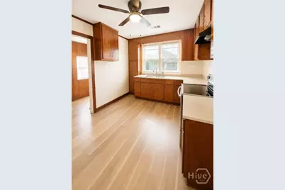 120 Jenks Street, Savannah, GA 31415 - Photo 8