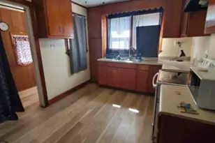 120 Jenks St, Savannah, GA 31415 - Photo 8