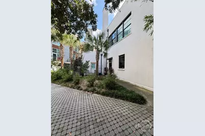 528 Selma Street #B, Savannah, GA 31401 - Photo 2