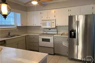 18 W 36th St, Savannah, GA 31401 - Photo 12
