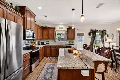 408 Fairview Circle, Hinesville, GA 31313 - Photo 14