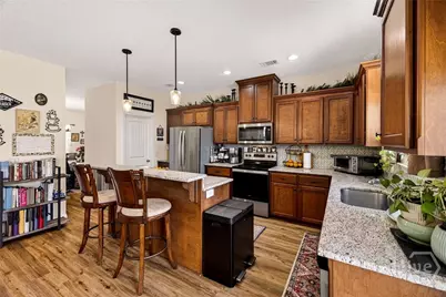 408 Fairview Circle, Hinesville, GA 31313 - Photo 12