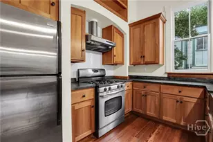 217 E Bolton St, Savannah, GA 31401 - Photo 18