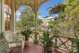 217 E Bolton St, Savannah, GA 31401 - Photo 2