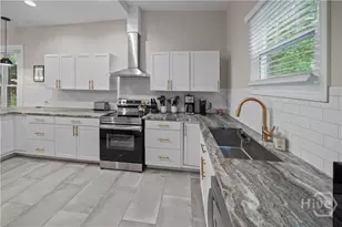 1309 E 33rd St, Savannah, GA 31404 - Photo 8