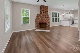 1309 E 33rd St, Savannah, GA 31404 - Photo 6