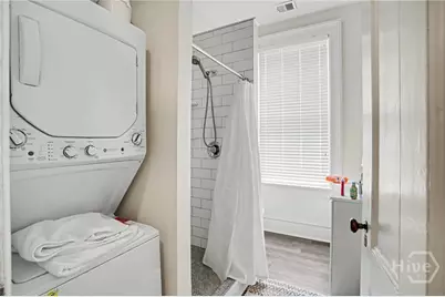 10 W Liberty Street, Savannah, GA 31401 - Photo 22