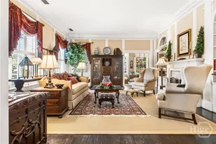 34 E 50th St, Savannah, GA 31405 - Photo 4